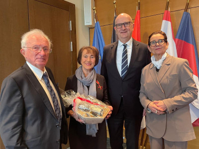 Gudrun Heller - Richter mit Ministerpräsident Wodike (c) Staatskanzlei Brandenburg